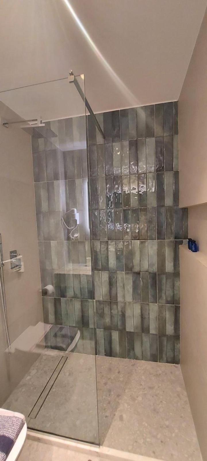 Enalia Luxury Living Lägenhet Nikiti  Exteriör bild