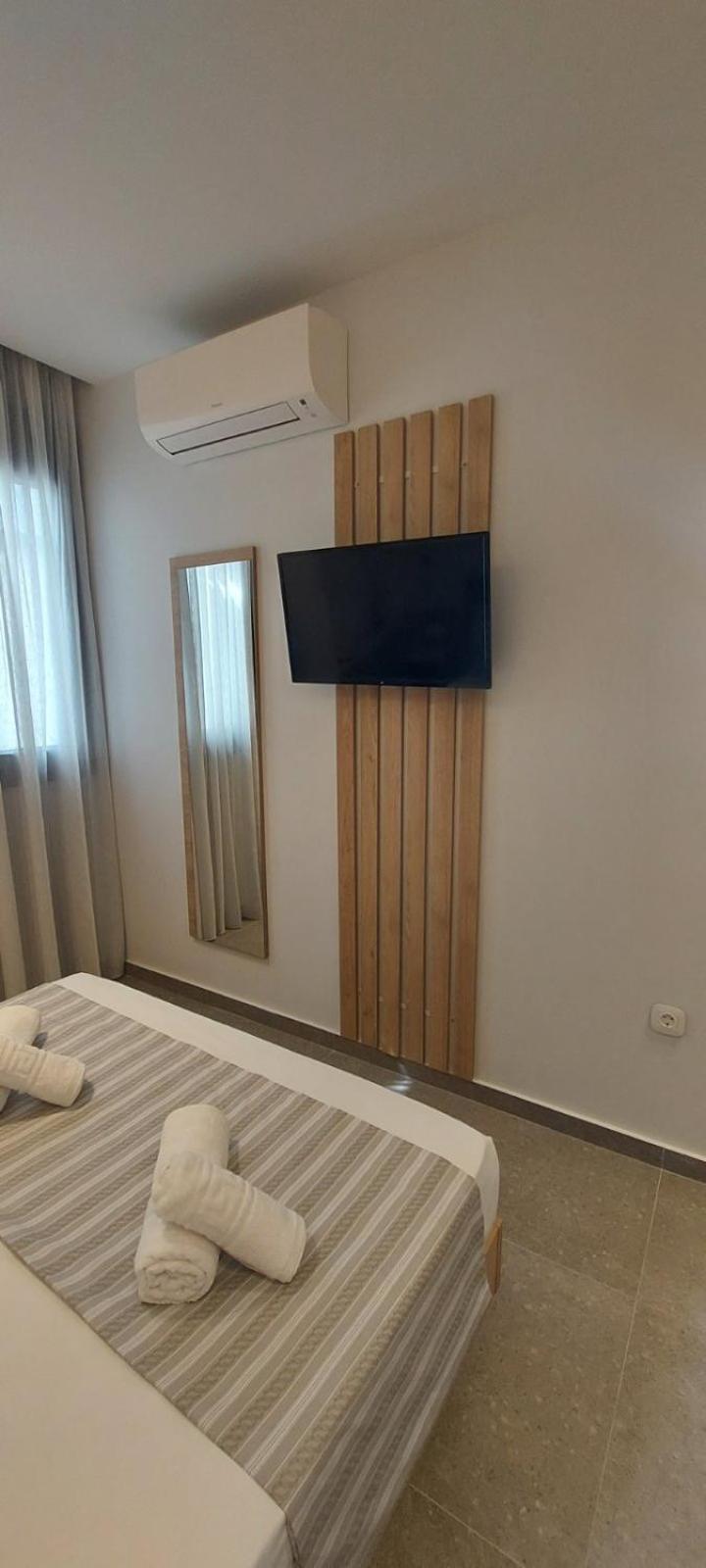 Enalia Luxury Living Lägenhet Nikiti  Exteriör bild