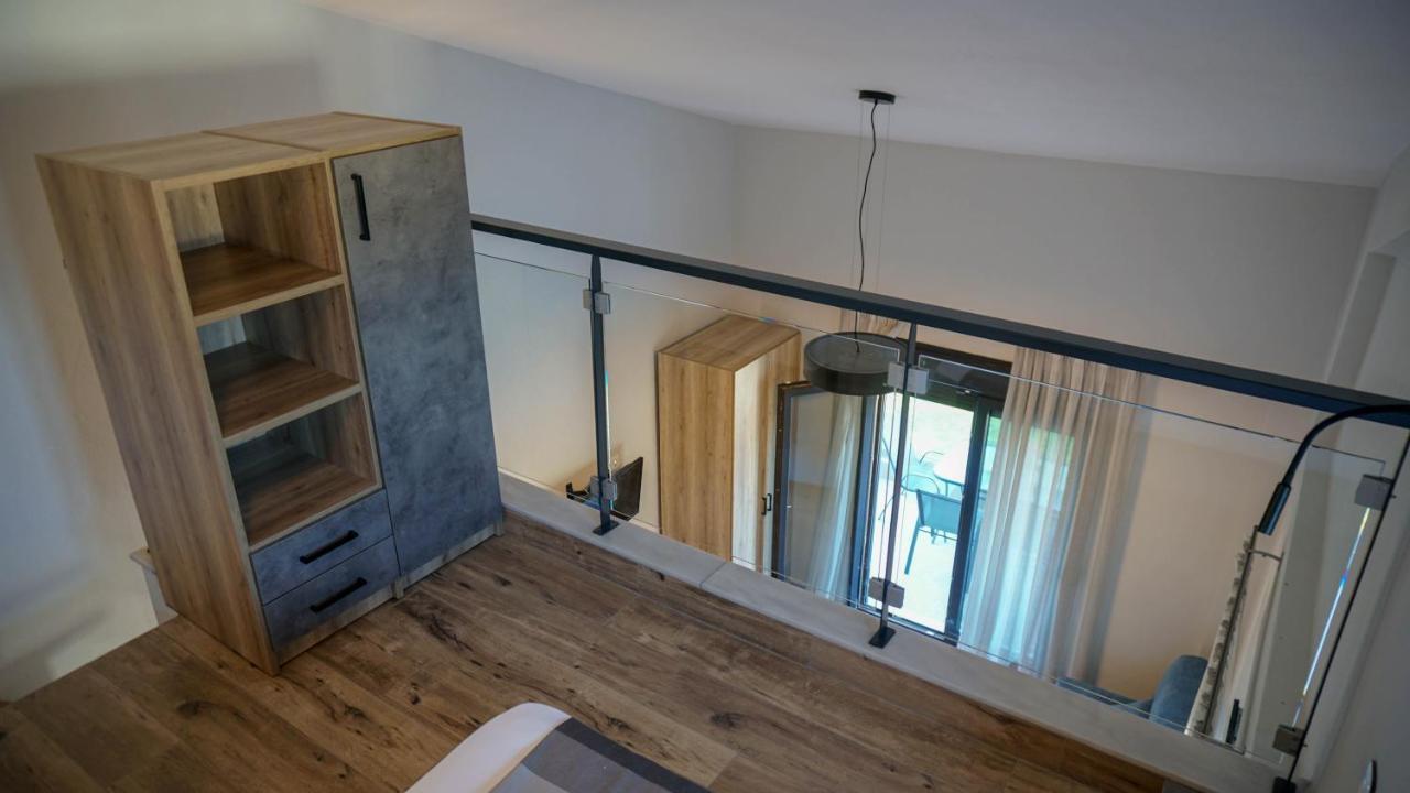 Enalia Luxury Living Lägenhet Nikiti  Exteriör bild