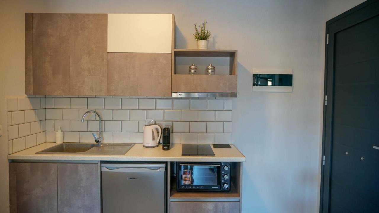 Enalia Luxury Living Lägenhet Nikiti  Exteriör bild